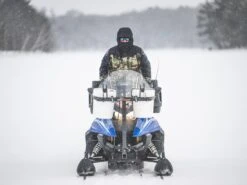 Simms Challenger Insulated Jacket -Cheap Fishing Shop lifestyle challengerinsulatedjacket simms modelfrontcenter 50 99 sim 10010w